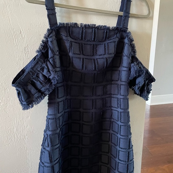 New without tags. Gorgeous Endless Rose dress in Navy. Size small. - Picture 3 of 6